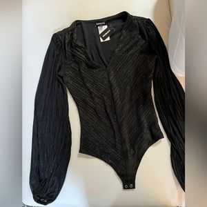 Express black and gold long-sleeve v-neck bodysuit.